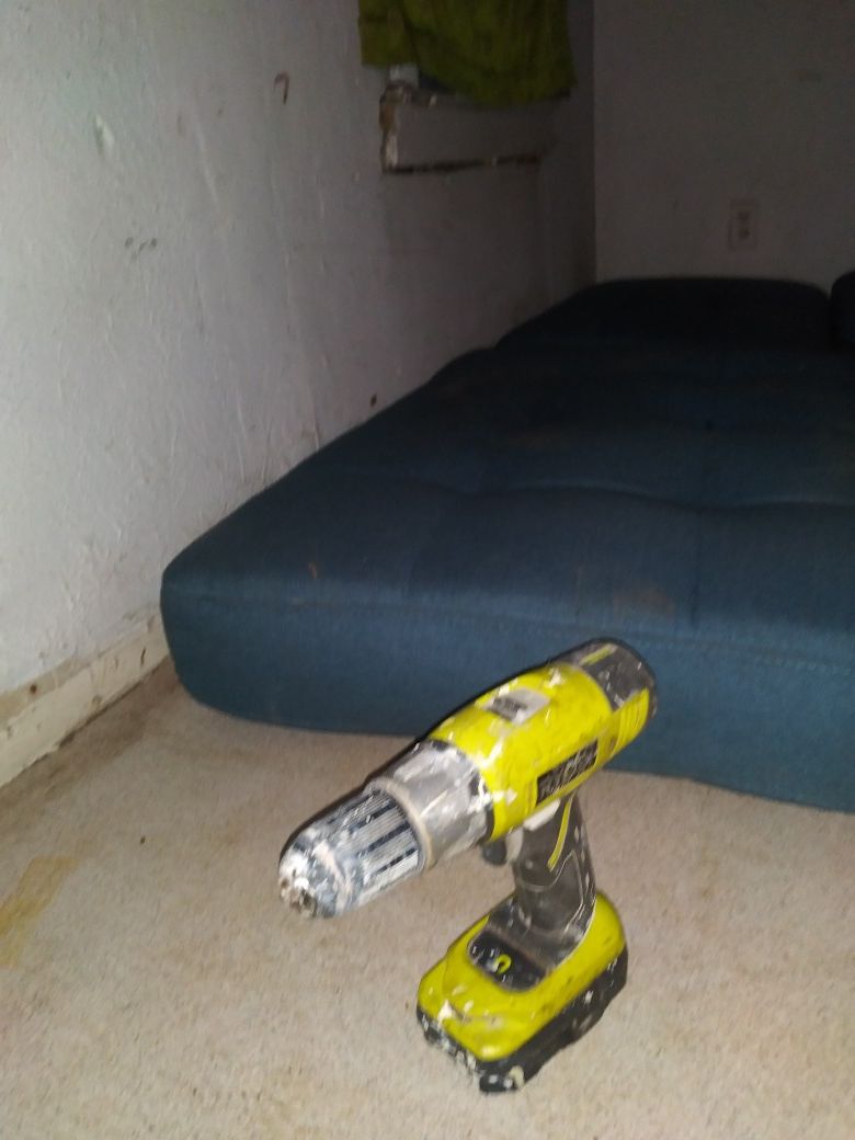 Ryobi 18v 1/2" drill driver