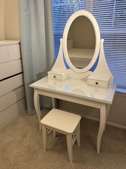 IKEA HEMNES Dressing Table with Mirror + ROSENTORP Stool – White – Like New