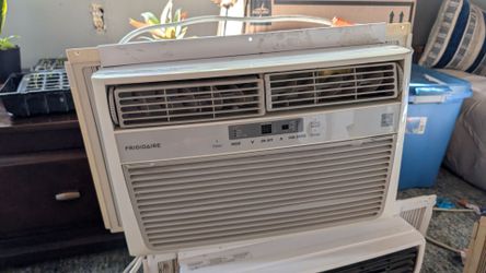 Air conditioner 6500 btus