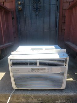 Frigidaire 6,000 BTU Air Conditioner