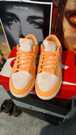 Men’s size 12 peach dunks