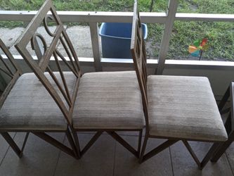 Table and set of 4 chairs
