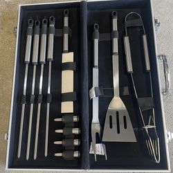 Leeds Grill Set 