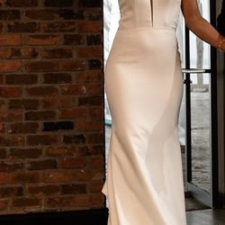 🌟 Moonlight Bridal Wedding Dress + Veil + “Something Blue” Garter – Preserved Set 🌟