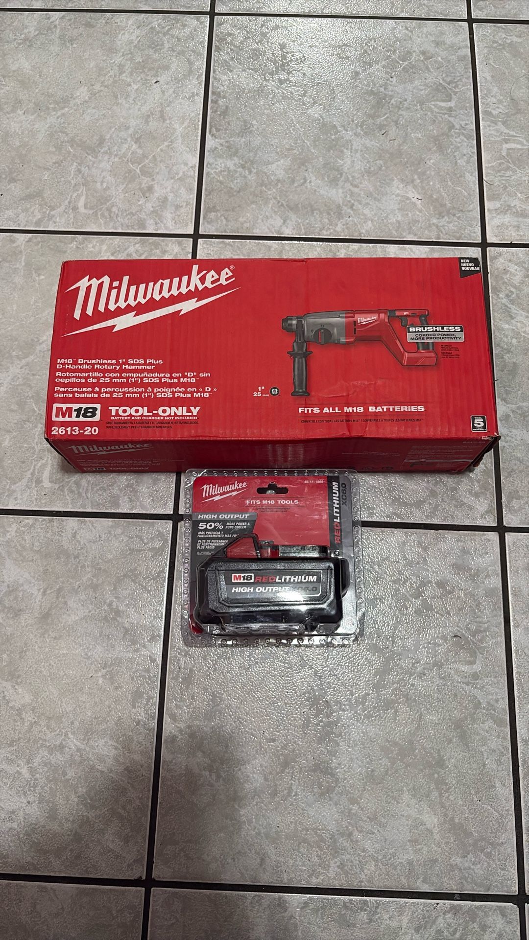 Milwaukee Rotary Hammer With 1 Battery 6.0