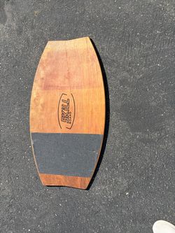 The skill board balance board