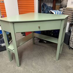 Corner Desk Mint Green