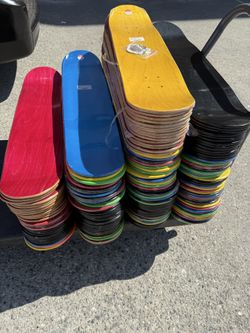 Custom skateboard prebuilt and parts