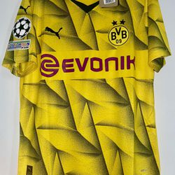 Borussia Dortmund Jersey medium 