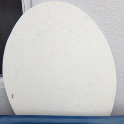 3ft X5ft Oval Marble Top  Very Heavy N I Can Deliver Around Area Of PSL 