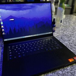 Razer Blade 14 (2023) - AMD 7940HS & RTX 4060