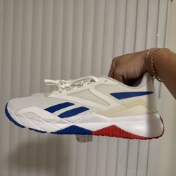 BRAND NEW - Men’s Reeboks Size 9
