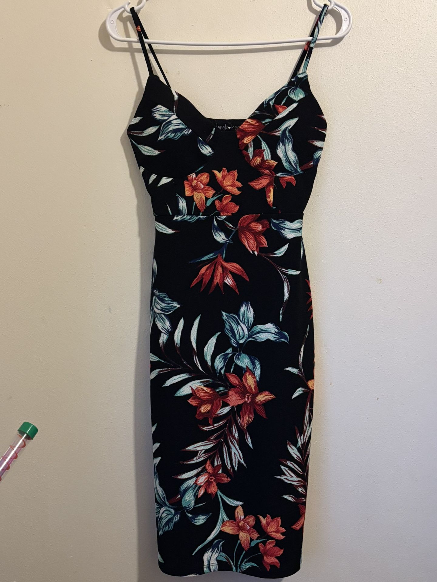 WOMEN’S DEREK HEART DRESS