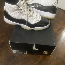 Retro 11 Gratitude