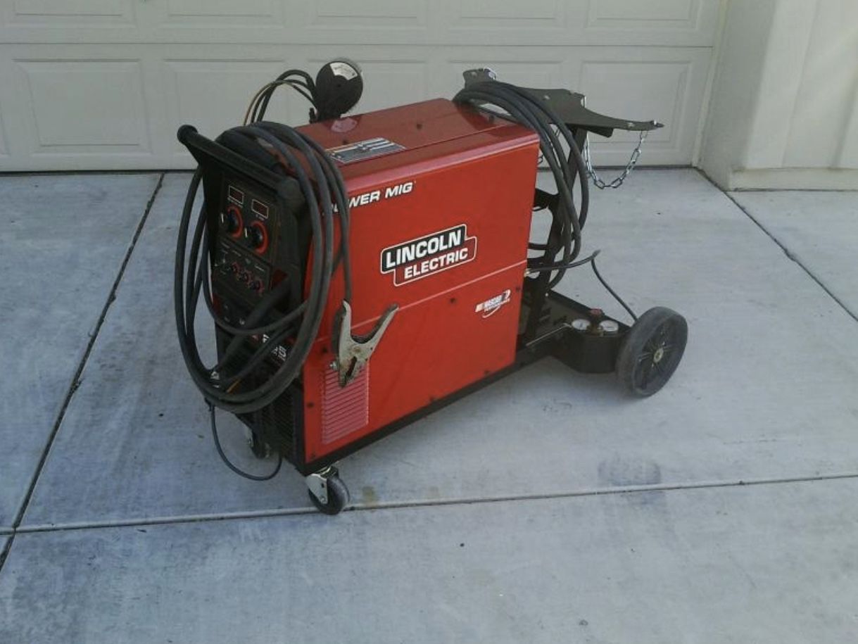 Mig welder. Lincoln 255xt