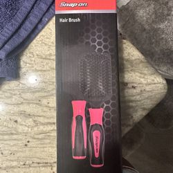 Brand New Snap On Hair Brush
