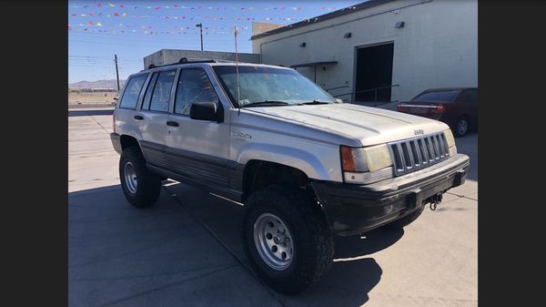 Jeep Grand Cherokee Laredo 4 Inch Lift Cold A C 4x4 Strong