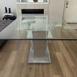 Dining Table With Glass Top, 44x77 Inches