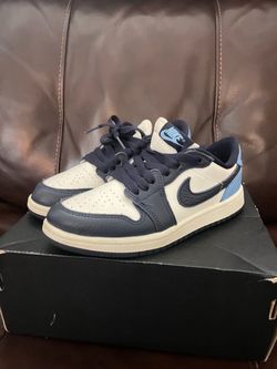 Kids Sneakers Size 13.5 C