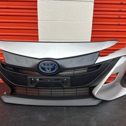 2017-2022 Toyota Prius Prime Front Grill - Bumper Sensor Radar  - Fog Light Oem 