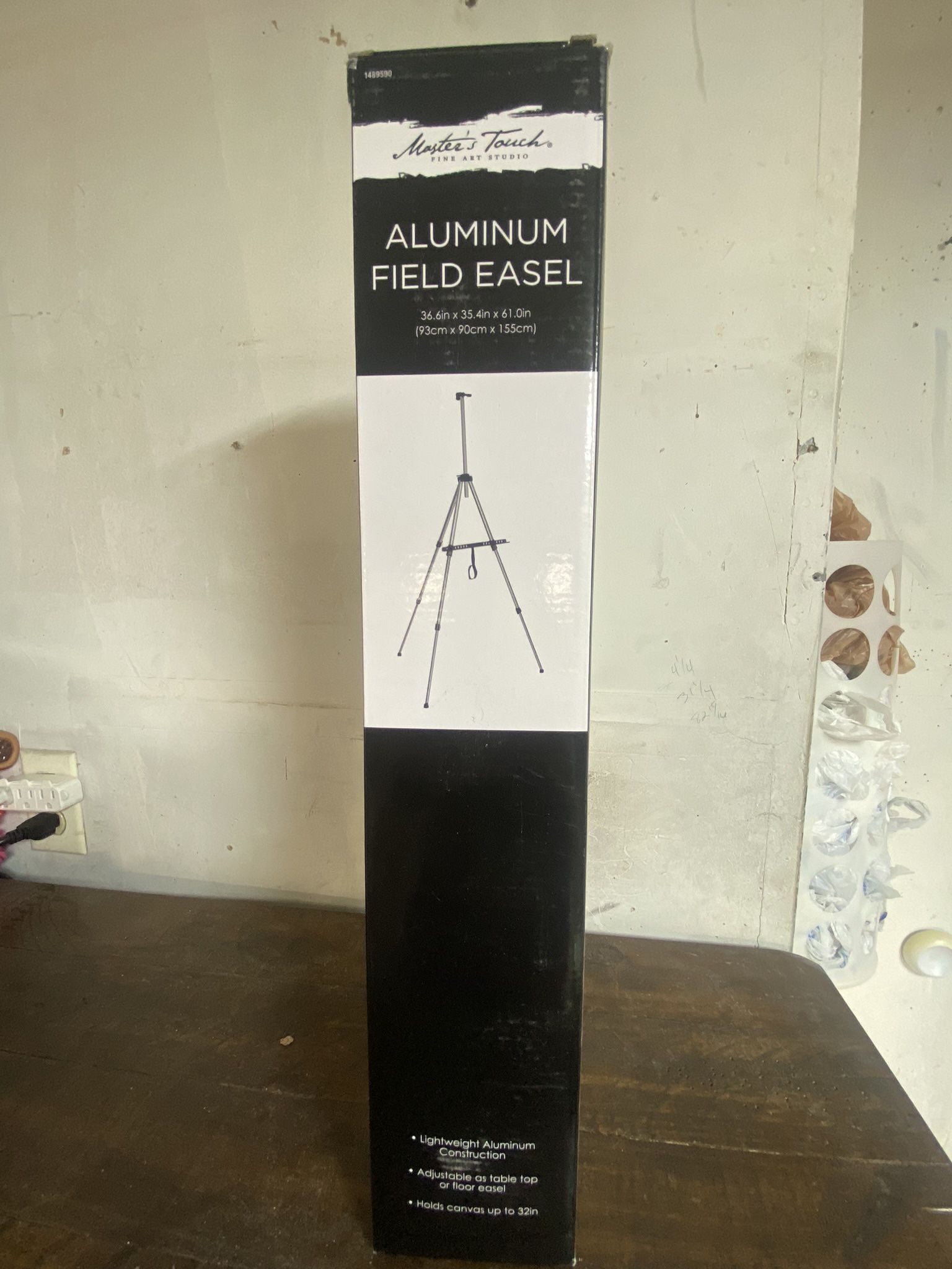 Easel