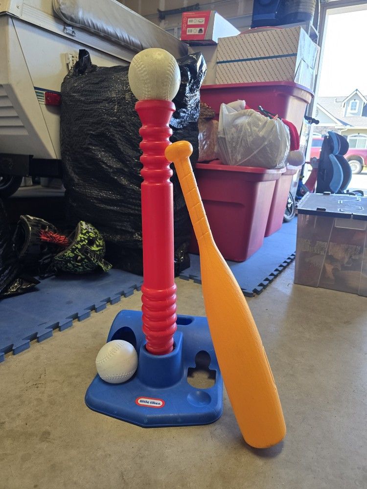Little Tikes Tball Set