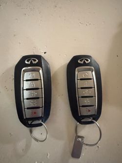 Q50 keys