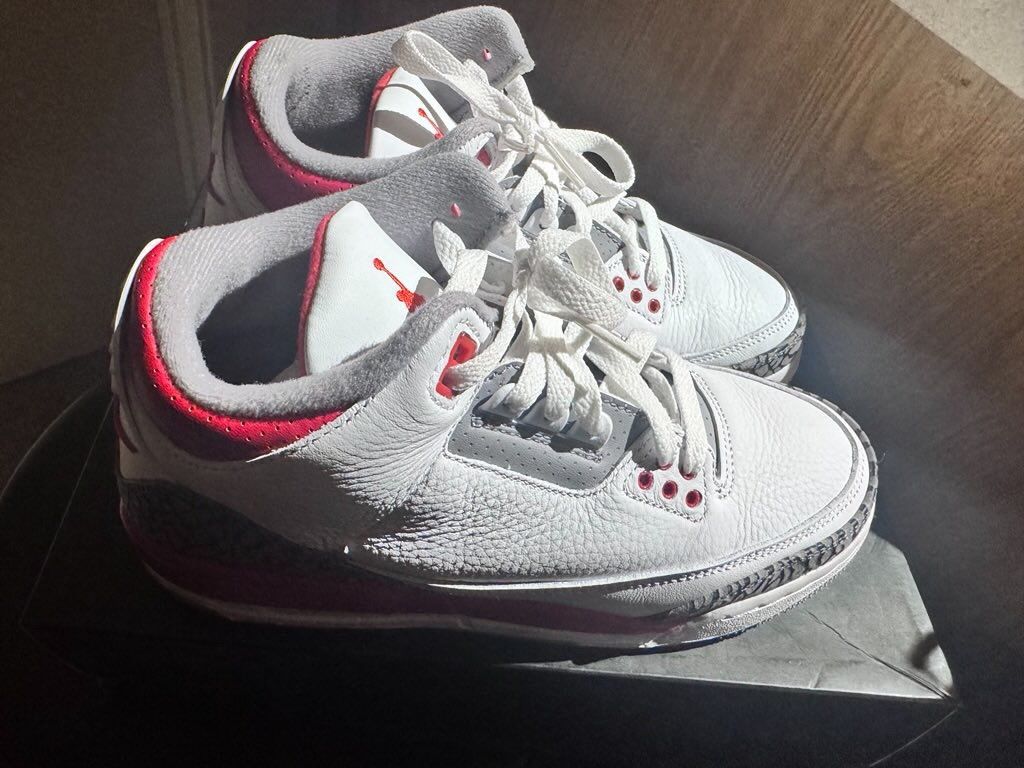 Air Jordan 3 Retro