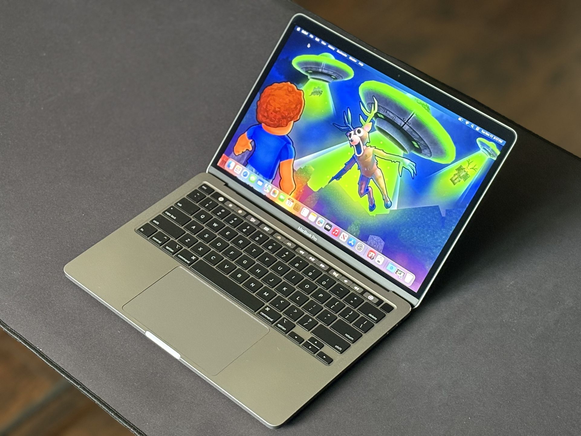 2018 MacBook Pro (QuadCore i5) 16gb/500gb 