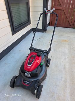 Honda Hrn216vka Mower Work good no bag $300 Price FIRM/ En Buen Estado No Bolsa Precio FIRME $300