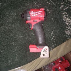 New Milwaukee M18 Fuel 4th Generation  1/4 Hex Impact Tool Only 