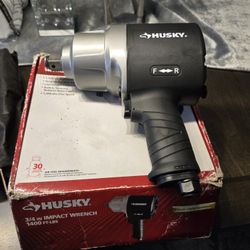 Husky 3/4 In 1400ft.lbs Impact Wrench 