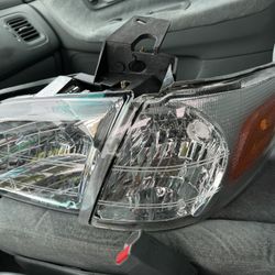 Chevrolet Venture Headlights 