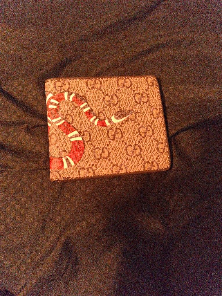GG Supreme Monogram Selleria Calfskin Kingsnake Nice Bi-Fold Wallet Beige Ebony 