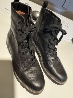 Vionic  Lani  Boots 8