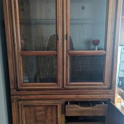 Wood China Cabinet Hutch