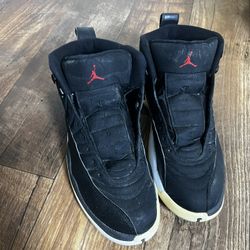 Men’s 8.5 Jordan 12 Reverse Nylon