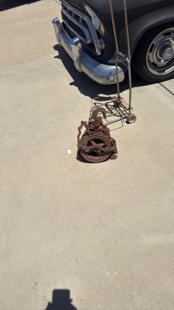 Chain hoist Chain hoist