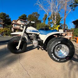 Honda Atc 3 Wheeler With Trailer