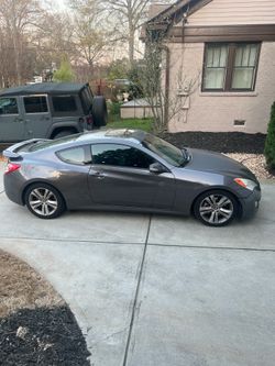 2012 Hyundai Genesis