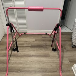 Gymnastic bar adjustable height