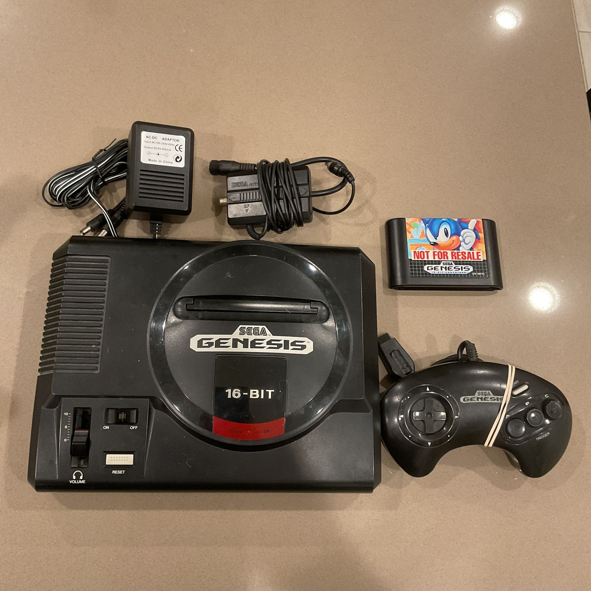 Sega Genesis System Sonic The Hedgehog