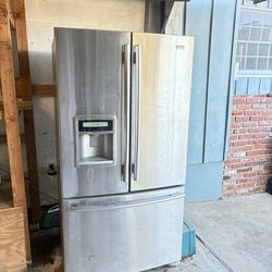 Kenmore refrigerator