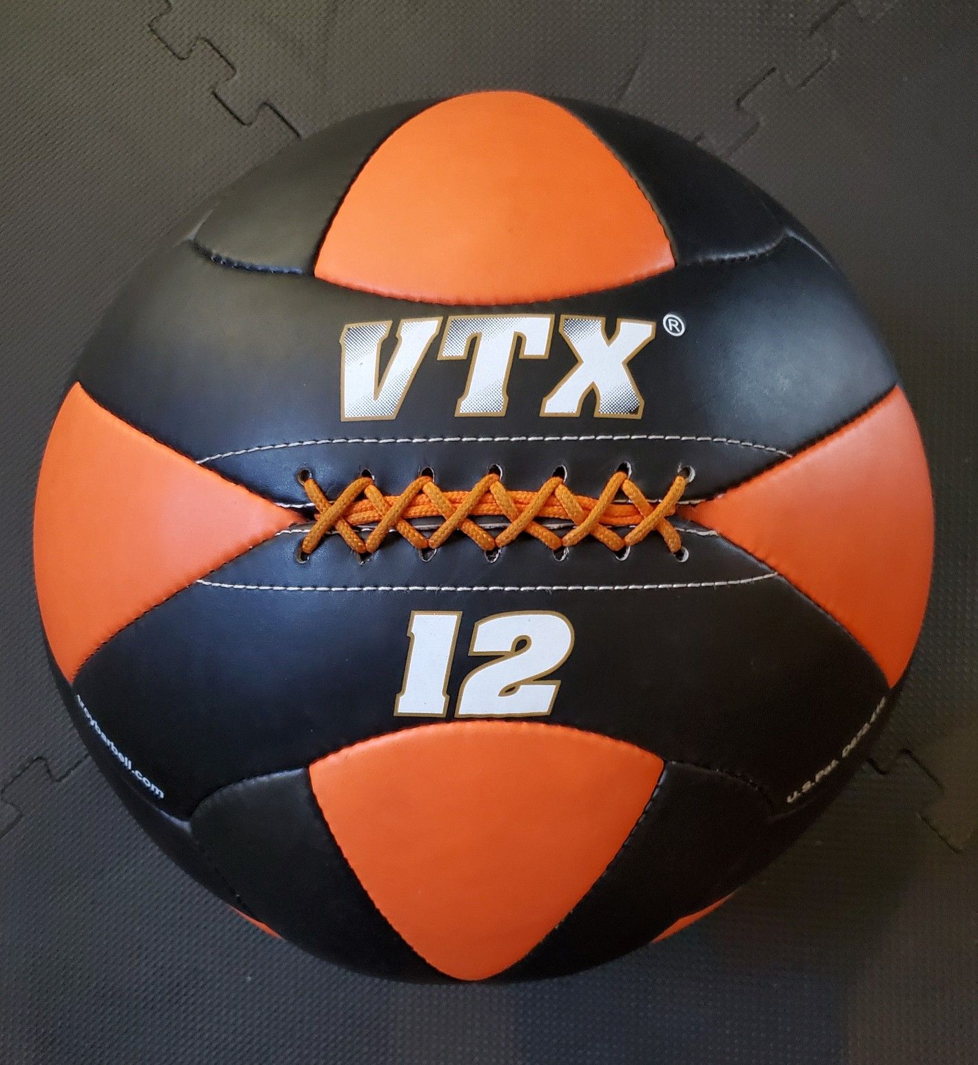 EXERCISE FITNESS VTX 12LB WALLBALL