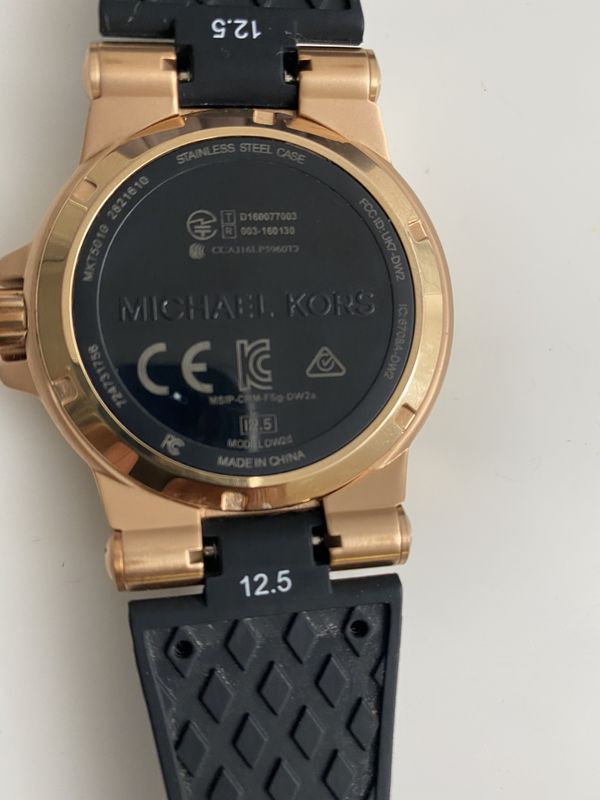 MICHAEL KORS SMART WATCH for Sale in San Diego, CA - OfferUp