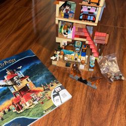 LEGO 75980 Harry Potter Attack on the Burrow Weasley House Set