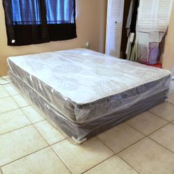 NEW QUEEN-SIZE MATTRESS AND BOX SPRING 🆕️