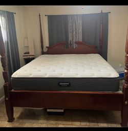 Queen Anne style king size bed and mattress