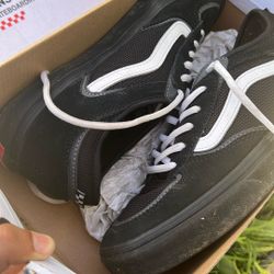 vans skate shoes
