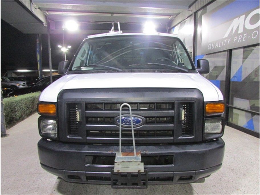 2013 Ford E150 Cargo Van 3D